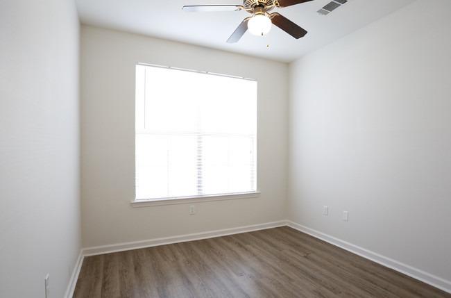 /static/images/house/23639/653a816ac90f0b1997f0d5d6502ffeb1.jpg
